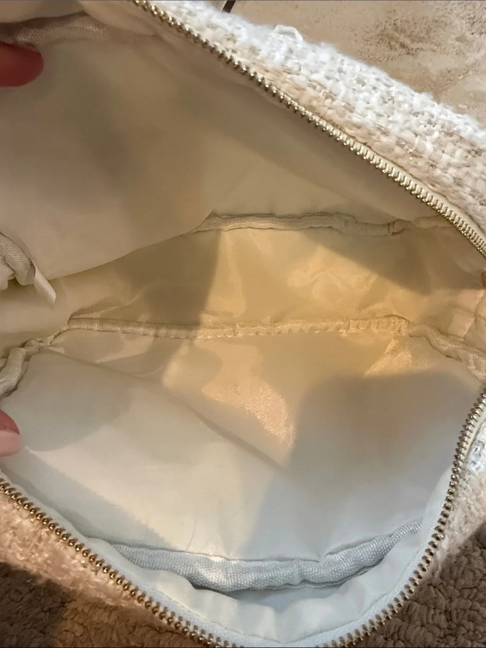 Other elegant cream